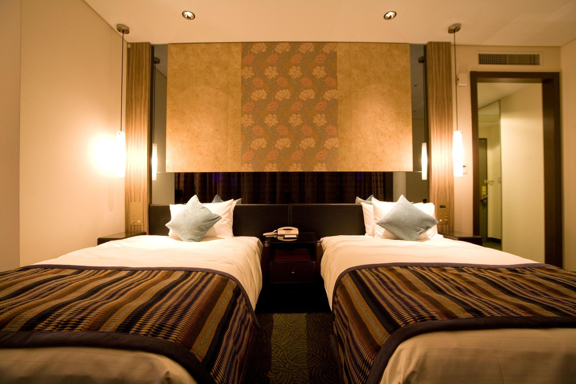 Okinawa Kariyushi Urban Resort Naha Extérieur photo