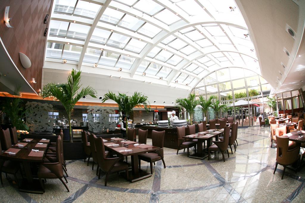 Okinawa Kariyushi Urban Resort Naha Extérieur photo